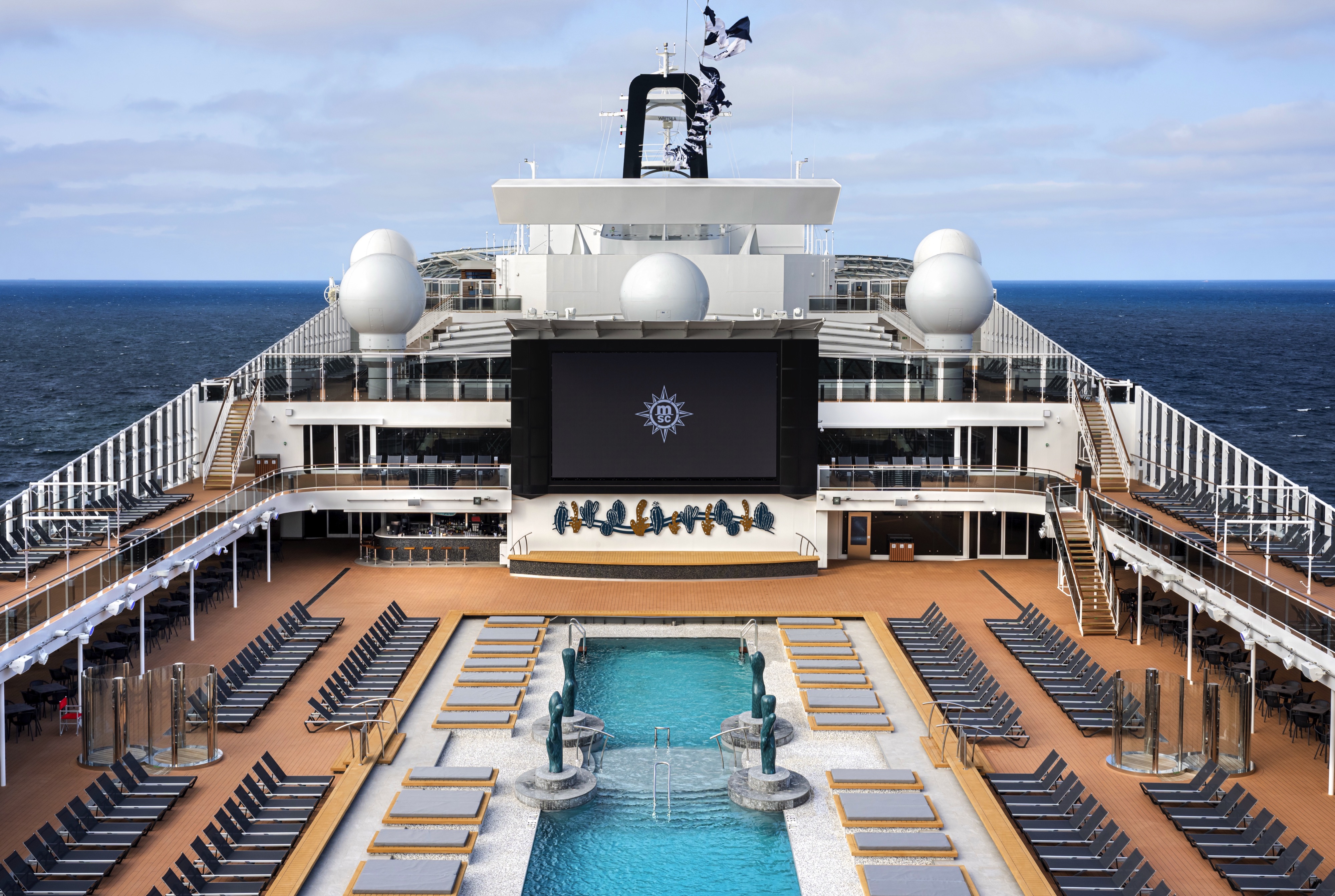 MSC Euribia - Atmosphere Pool